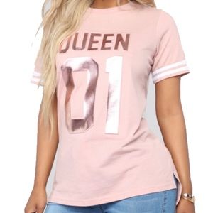 NWOT βQUEEN 01β Top